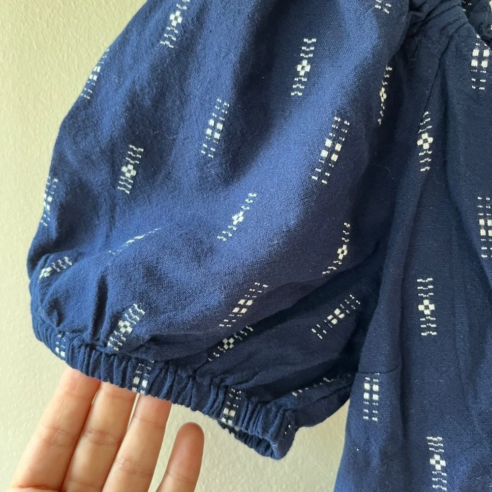 Madewell Sz M Jacquard Navy Puff Short Sleeve Cropped Top Blouse V Neck Pullover